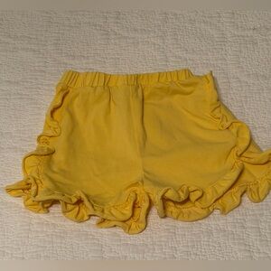 Stitchy Fish 4T Yellow Ruffle Shorts